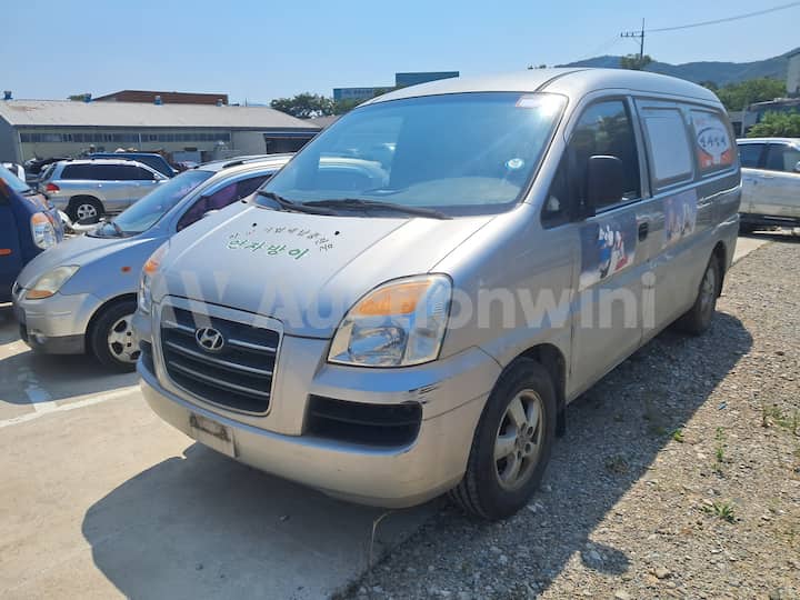 2006 Hyundai New Starex