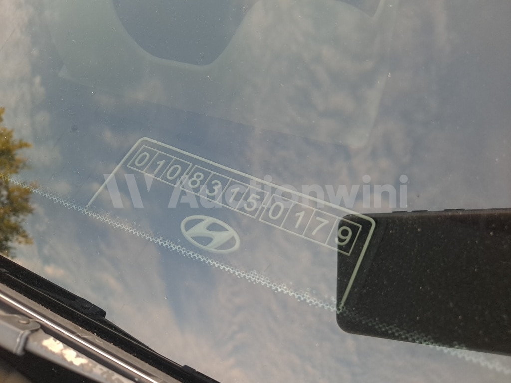 2017 Kia K3 — VIN KNAFK412BHA701678
