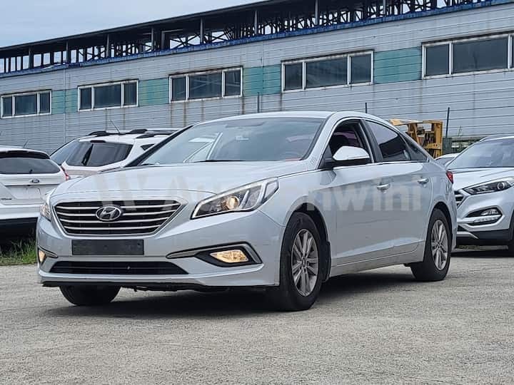 2016 Hyundai LF Sonata — VIN KMHE341DBGA183071