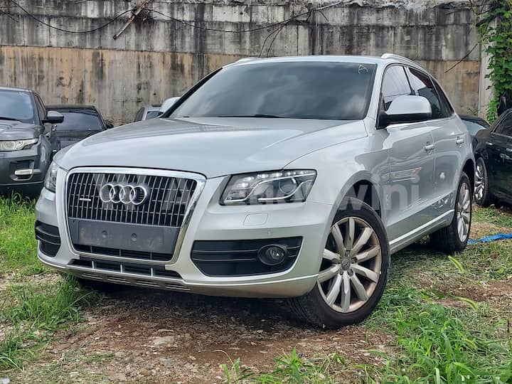 2012 Audi Q5 — VIN WAUZZZ8R3CA038550