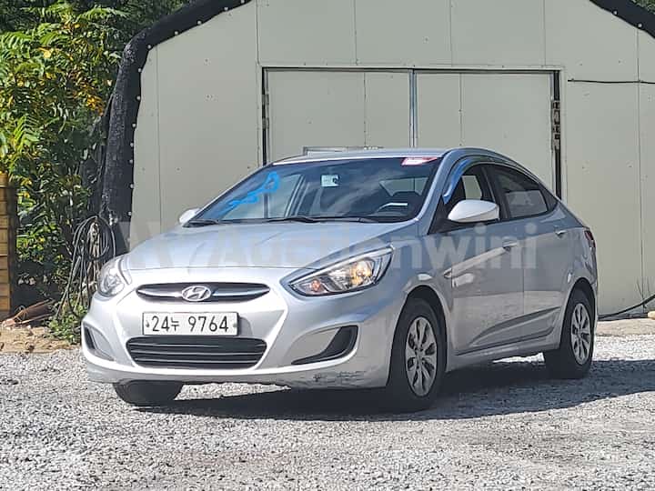 2015 Hyundai Accent(New) — VIN KMHCS41UAFU831017