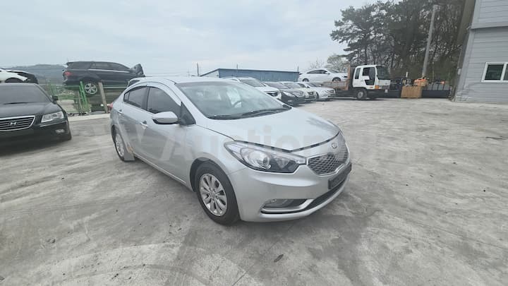 2013 Kia K3 — VIN KNAFK412BDA010420