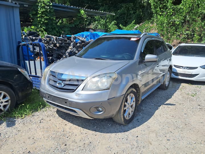 2009 Renault QM5