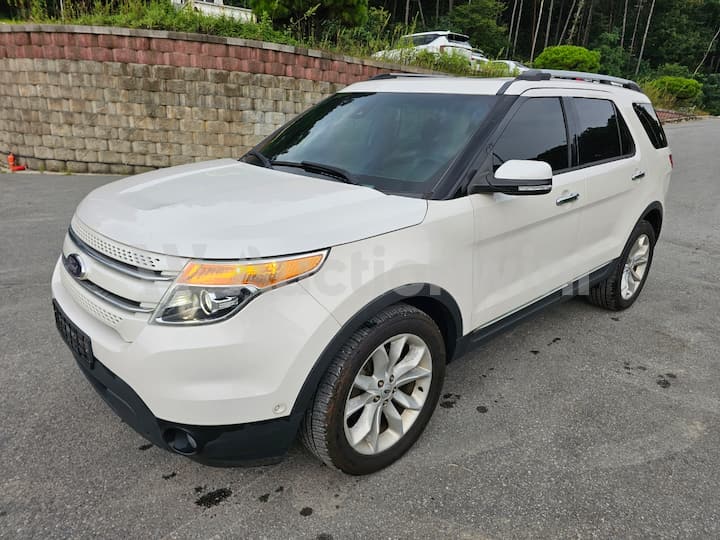 2015 Ford Explorer — VIN 1FM5K8F87FGA72417