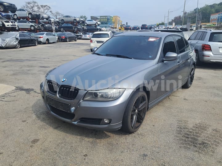 2011 BMW 3 Series — VIN WBAPP1508BNN17493
