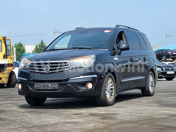 2014 KGM (Ssangyong) Korando Turismo