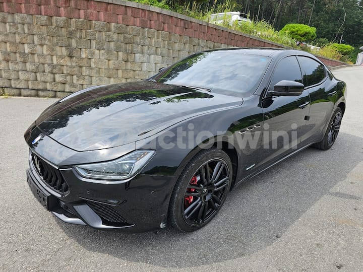 2020 Maserati Ghibli — VIN ZAM57XSG0L1348881