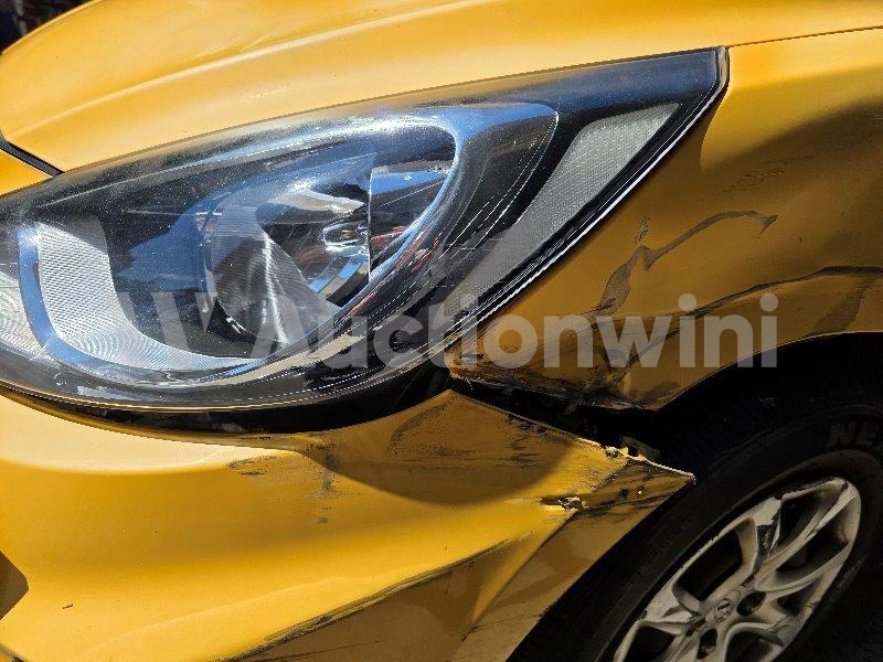 2012 Hyundai Accent — VIN KMHCS41CBCU173782