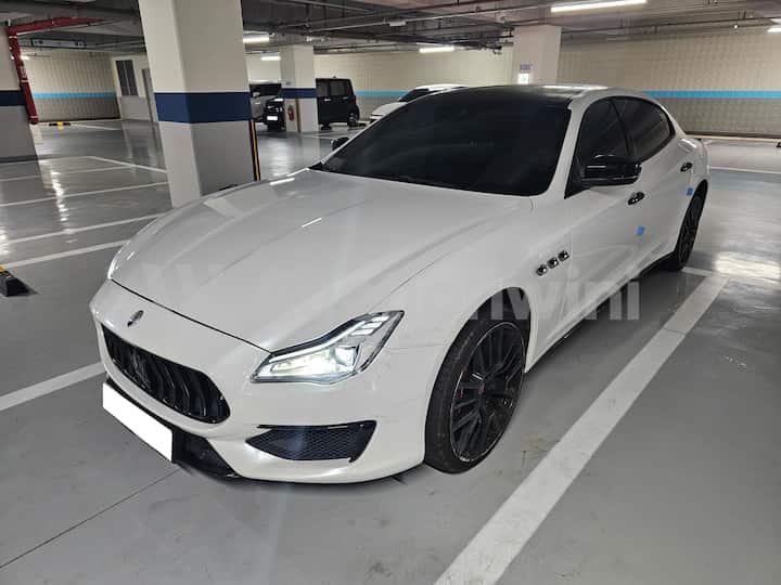 2018 Maserati Quattroporte — VIN ZAM56YRGXJ1306262
