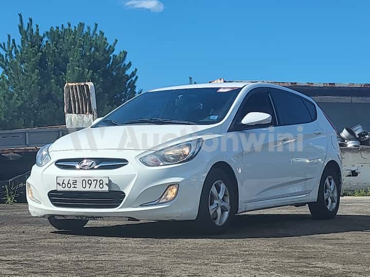 2012 Hyundai Accent(New)